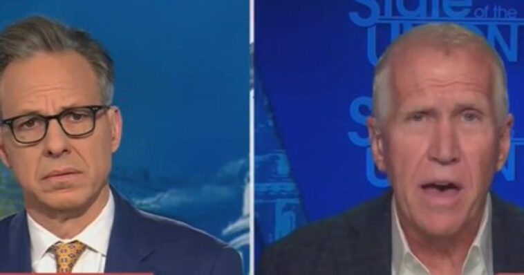 washed-up-rino-senator-thom-tillis-gets-lit-up-after-he-trashes-stephen-miller-and-demands-trump-fire-him-(video)
