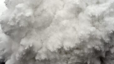 inside-the-high-tech-race-to-prevent-avalanches-—-and-why-the-window-to-survive-one-is-so-brutally-narrow