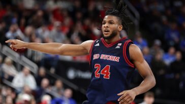 zuby-ejiofor-gets-his-first-two-big-east-honors-ahead-of-potentially-huge-week-for-st.-john’s-star