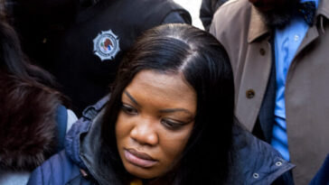 report:-epstein-prison-guard-googled-him-twice-minutes-before-his-body-was-found