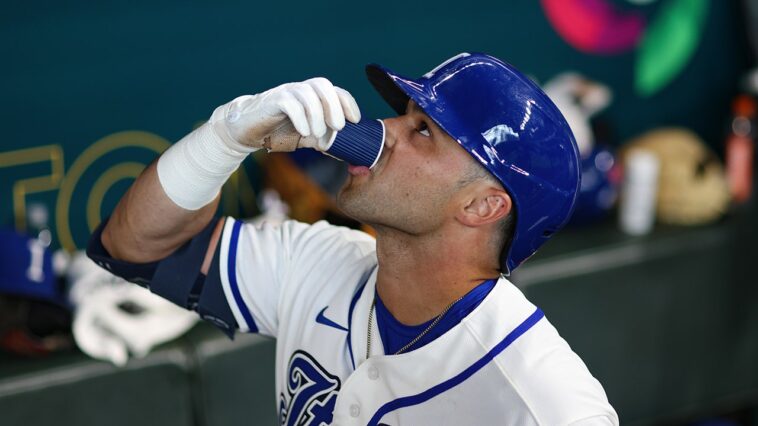italy’s-dugout-espresso-machine-tradition-fuels-hot-start-in-world-baseball-classic