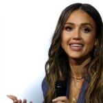 jessica-alba-says-her-heart-is-‘fuller’-after-loved-up-mexico-city-adventure-with-boyfriend-danny-ramirez