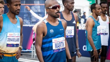 la-marathon-finishes-stir-emotions-of-runners,-others-for-different-reasons