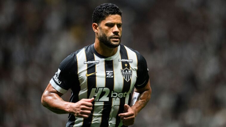 mass-soccer-brawl-in-brazil-leads-to-23-red-cards