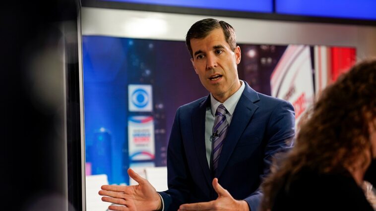 cbs-news-correspondent-announces-sudden-exit-from-network,-says-he’s-seeking-‘some-independence’