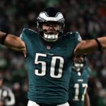 panthers-land-phillips-on-4-year-deal,-sources-say