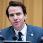 california-house-republican-announces-he’s-leaving-gop-immediately,-thinning-slim-majority