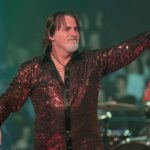 boston-lead-singer-tommy-decarlo-dead-at-60