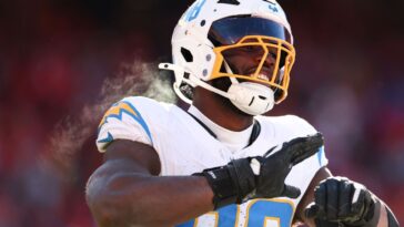 commanders-land-oweh-on-4-year,-$100m-deal