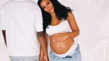 tyrese-maxey,-girlfriend-myra-gordon-expecting-first-child