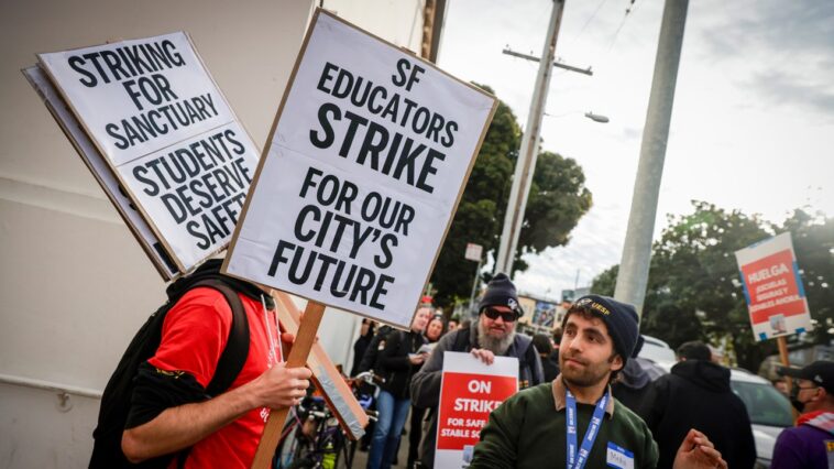 at-least-40-percent-of-california-teachers-plan-to-quit-in-the-next-decade:-survey
