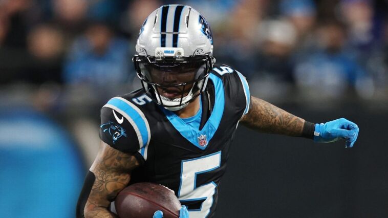 source:-steelers-add-rb-dowdle-on-2-year-deal