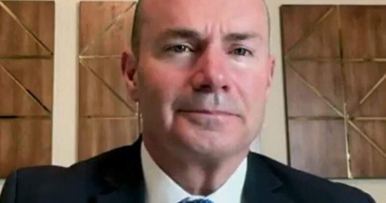 sen.-mike-lee-fires-back-after-rino-john-thune-claims-support-for-save-america-act-is-driven-by-“paid-influencers”