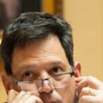 virginia-democrat-senate-leader-defends-ban-on-really-big-pistols-with-telescopes-on-them