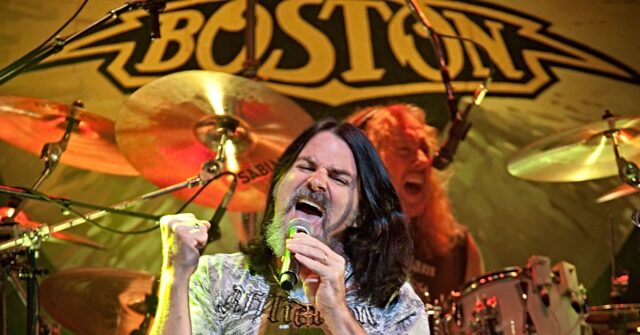 boston-lead-singer-tommy-decarlo-dies-at-60
