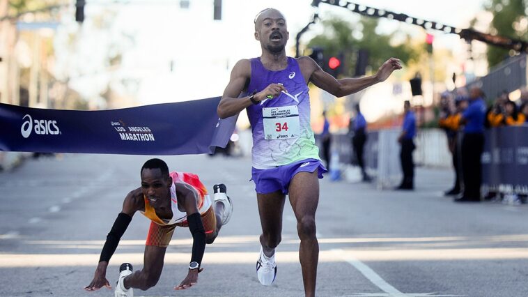 michigan-high-school-coach-wins-los-angeles-marathon-in-dramatic-photo-finish