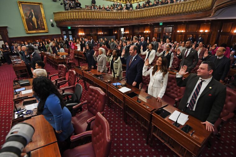 nyc-council-forges-ahead-with-effort-to-give-themselves-and-other-local-pols-raises