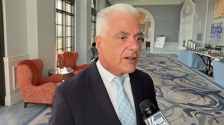 mcintosh:-midterms-a-choice-between-trump’s-‘great-progress’-and-‘socialists-back-in’