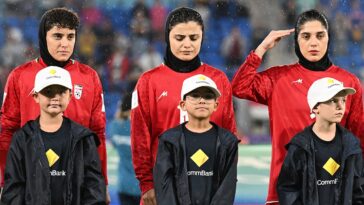 israel-commends-‘courage’-of-iranian-women’s-soccer-team-as-five-players-granted-asylum-in-australia