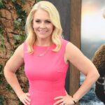 melissa-joan-hart-gets-flooded-with-praise-from-fans-after-flaunting-her-body-in-oceanside-bikini-photo