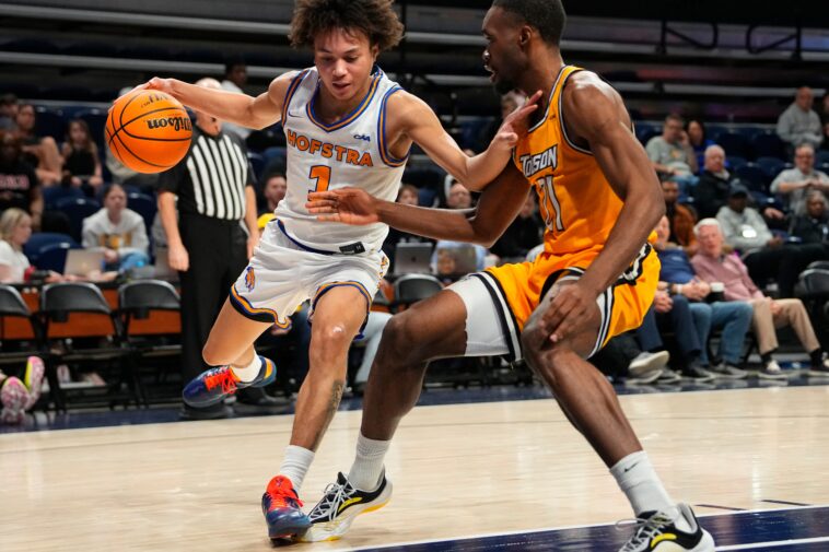 hofstra-ends-25-year-march-madness-drought-with-tight-win-over-monmouth-in-caa-title-game