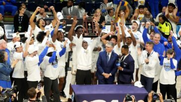 hofstra,-again-led-by-claxton,-returns-to-tourney