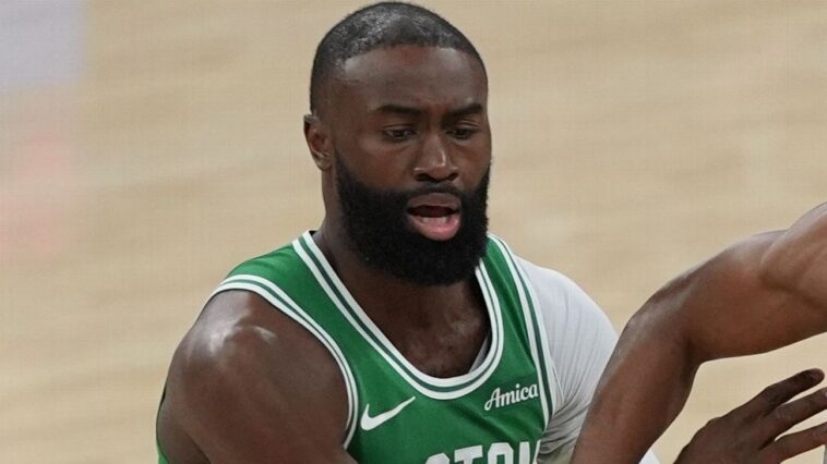 celtics’-brown-ejected-after-arguing-with-official