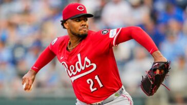 reds-lose-all-star-pitcher-hunter-greene-for-start-of-2026-season