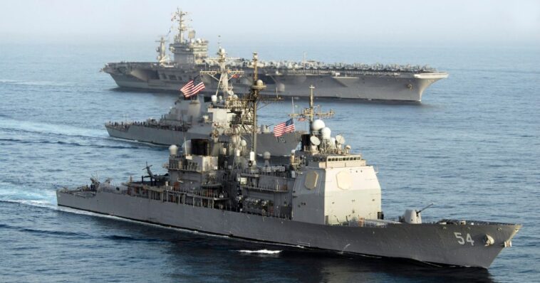 us-moves-against-iranian-mine-ships,-sinks-over-a-dozen:-reports