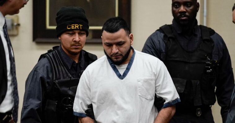 laken-riley’s-convicted-killer-strikes-out-in-court