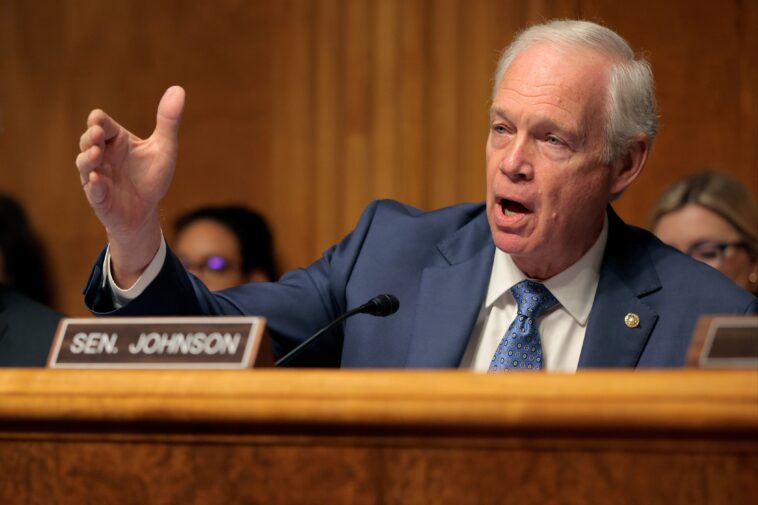 sen.-ron-johnson-demands-filibuster-test-vote-to-get-dems-‘on-the-record’