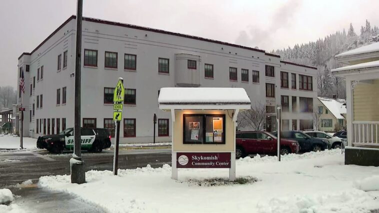 washington-parents-demand-action,-answers-after-teacher-allegedly-raped-student-on-school-grounds