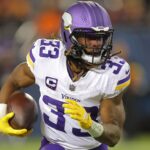 vikings-keep-rb-jones-on-restructured-$5.6m-deal