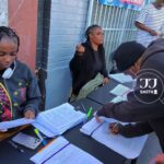 caught-in-broad-daylight:-ballot-initiative-signature-gatherers-in-california-paying-for-signatures-–-backed-by-billionaire-pac