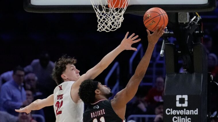 miami-(oh)-stunned-by-umass,-suffers-1st-loss