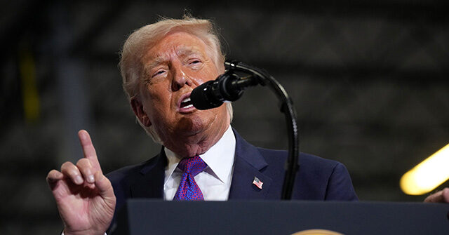 trump-eviscerates-massie-during-kentucky-visit,-expresses-disappointment-with-senate-over-‘hard-time’-with-save-america-act