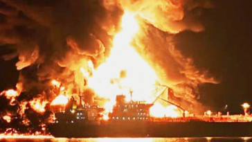 dramatic-explosions-as-iran-attacks-oil-tankers-in-persian-gulf