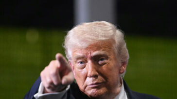 us-trade-deficit-falls-sharply,-down-57.6-percent-from-a-year-earlier