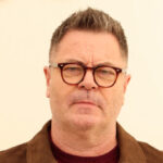 actor-nick-offerman-rages-at-co-star-dennis-quaid:-‘crazy-trump-guy’