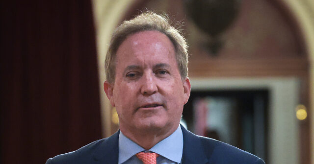 marlow:-ken-paxton-‘leader’-taking-on-‘masters-of-the-universe,’-trump’s-base-loves-him