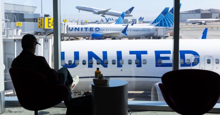 united-airlines-will-no-longer-tolerate-this-annoying-behavior-on-planes