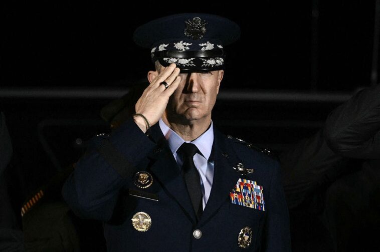 ‘razin’-caine-delivers-masterclass-in-american-military-might-as-us.-shreds-iranian-navy