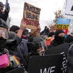 chicago-teachers-union-calls-for-school-shutdown-on-may-day-to-protest-trump