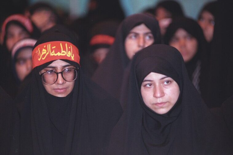 inside-iran’s-laws-restricting-women’s-rights