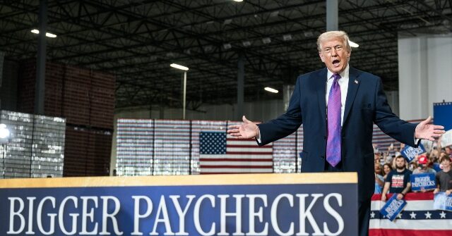 inside-breitbart’s-trip-to-kentucky-and-ohio-with-president-trump