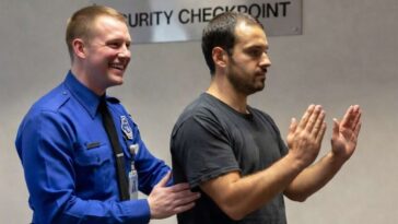 unpaid-tsa-agent-still-showing-up-to-grope-people-for-love-of-the-game