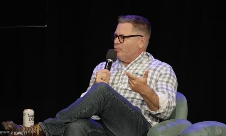 actor-nick-offerman-attacks-co-star-dennis-quaid-as-‘crazy’-for-not-hiding-his-trump-support