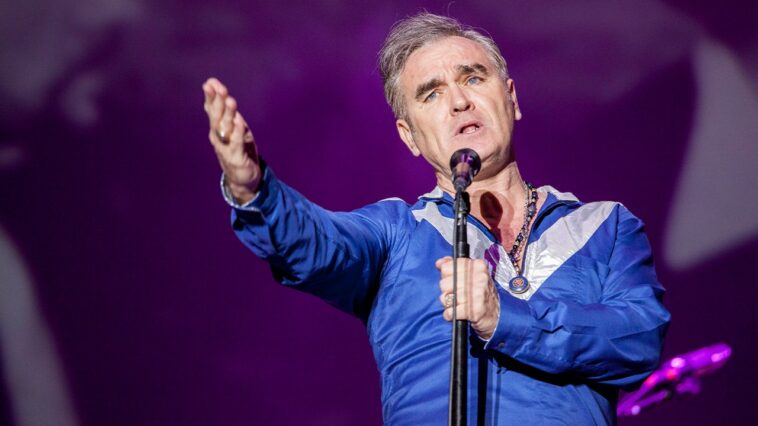 morrissey-cancels-concert-after-festival-noise-leaves-him-in-‘catatonic-state’-from-sleep-deprivation