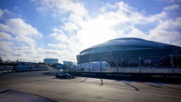 party-foul:-red-flag-for-caterers-on-indycar-track