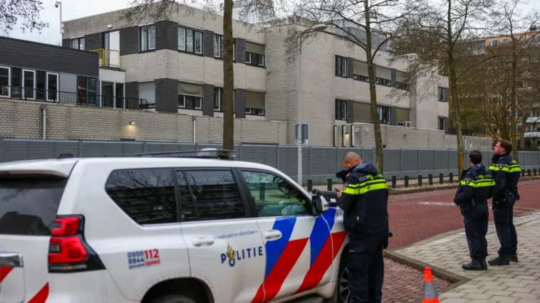 amsterdam-jewish-school-latest-target-in-a-week-of-antisemitic-and-islamist-violence